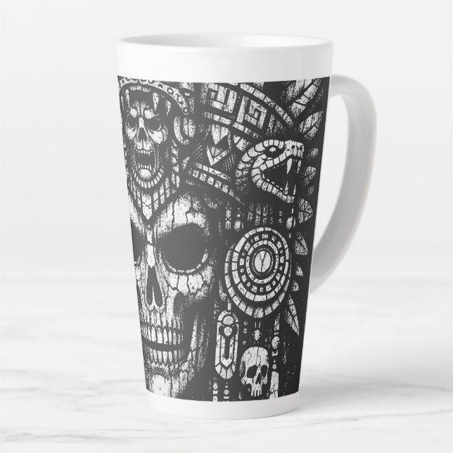 Taza De Café Latte Tocado de cráneo azteca de BurnsInHell (Ángulo derecho)
