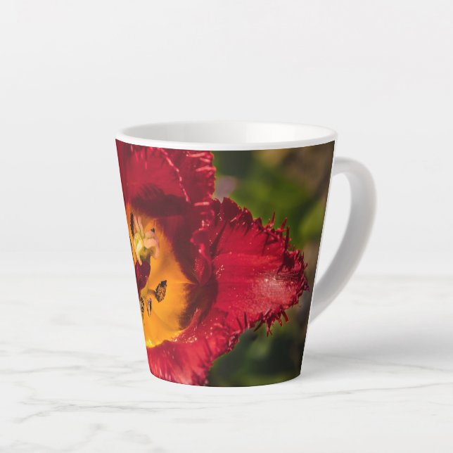 Taza De Café Latte Tulip rojo (Ángulo derecho)