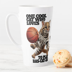 Taza De Café Latte Un gato de Guay al que le gusta jugar al Bas-cat