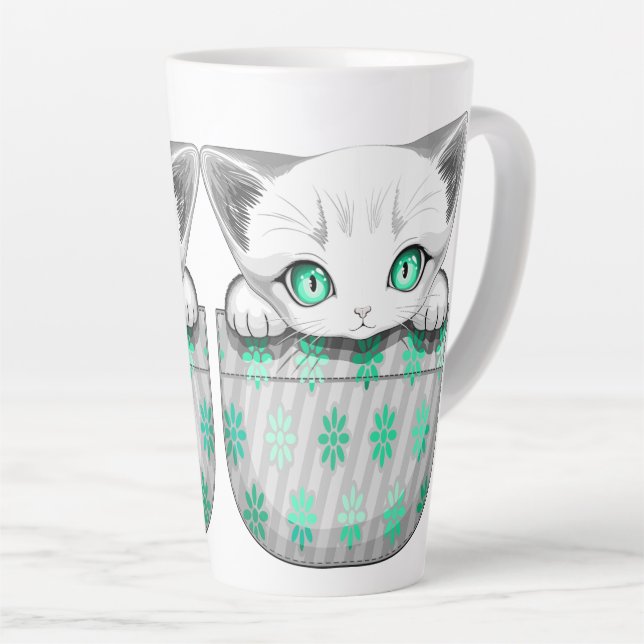 Taza De Café Latte Un gato lindo y juguetón al máximo desde un bolsil (Ángulo derecho)