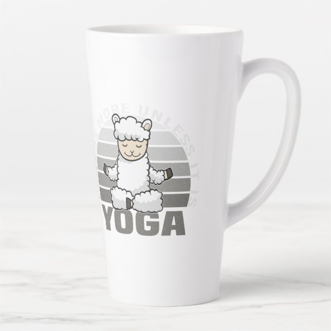 Taza De Café Latte Una llama graciosa haciendo yoga. (Derecha)