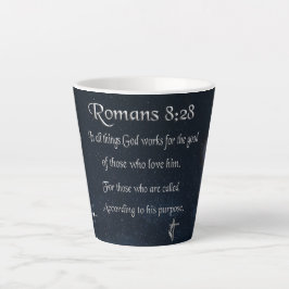 Taza De Café Latte versículo bíblico cristiano Romanos 8:28