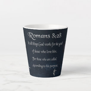 Taza De Café Latte versículo bíblico cristiano Romanos 8:28