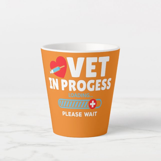 Taza De Café Latte Vet En Marcha Cargando El Futuro Del Médica Animal (Anverso)