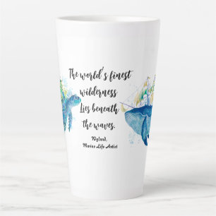Taza De Café Latte Vida silvestre oceánica - Tortuga acuática y balle