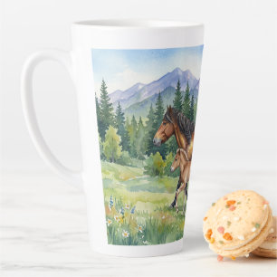 Taza De Café Latte Yegua islandesa y potro en prado de montaña