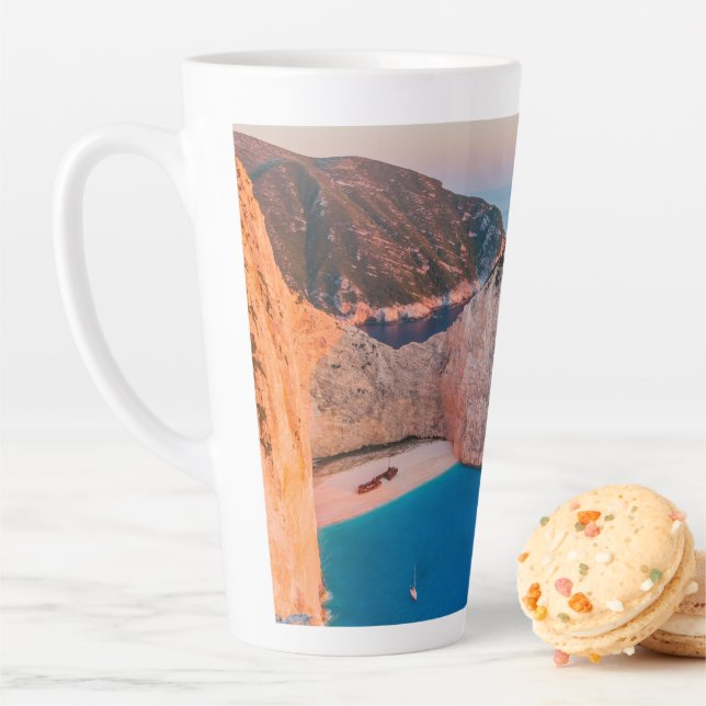 Taza De Café Latte Zakynthos, Grecia. (In situ)