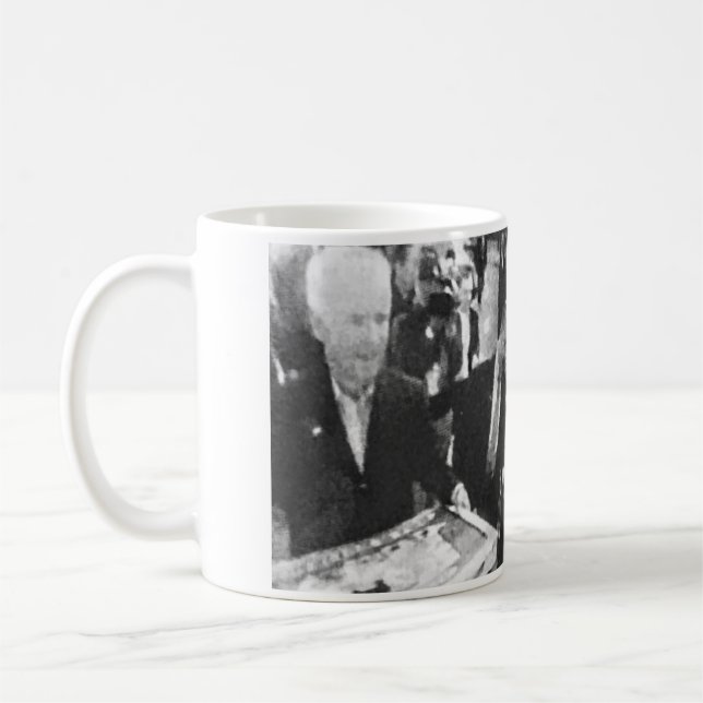TAZA DE CAFÉ #LAURAHGUILLENWRIGHT & #JOEBIDEN (Izquierda)