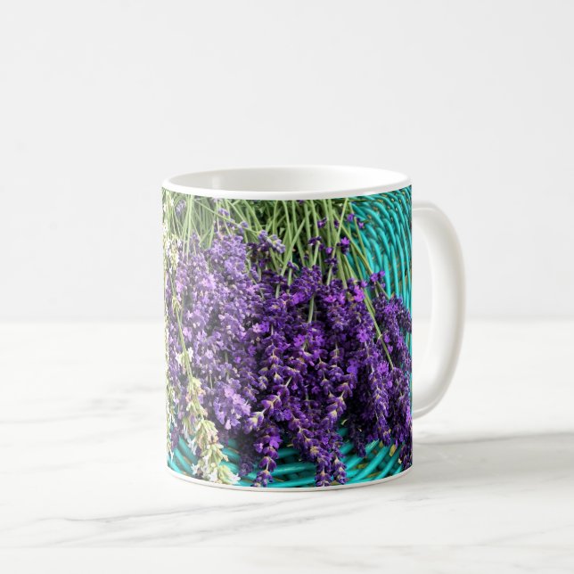 Taza De Café Lavanda en una canasta (Anverso derecho)