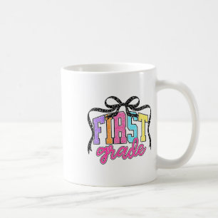 Taza De Café Lazo Coqueto De Primer Grado De Regreso A La Escue