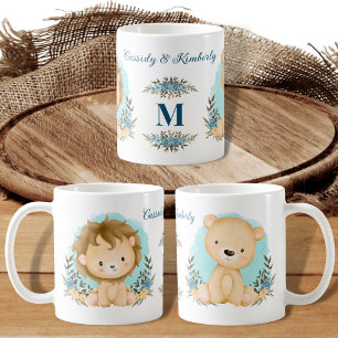 Taza De Café Leones Adorables Sr. y la Sra. Monograma Personali