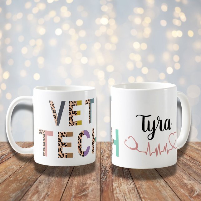 Taza De Café Leopard Print Vet Tech Stethoscope con nombre (Subido por el creador)