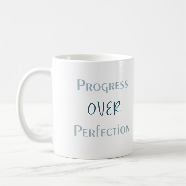 Taza De Café Let Growth Happen Naturally Simple Daily Quote (Izquierda)