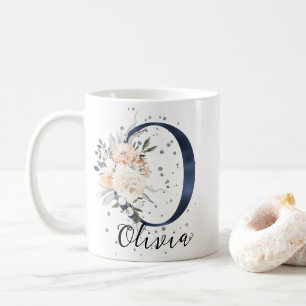Taza De Café Letra azul marina o monograma floral crema de melo