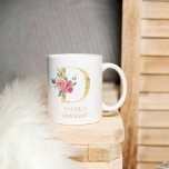 Taza De Café Letra de color de agua oro de moda para la flor D<br><div class="desc">Letra de color de agua oro de moda para la flor D | Monograma</div>