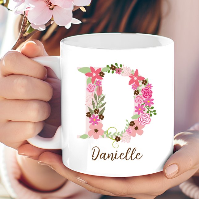 Taza De Café Letra floral D monograma personalizada (Personalized Monogram Floral Letter D Coffee Mug)