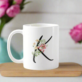 Taza De Café Letra floral negra elegante tipografía "K"