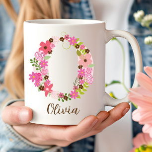 Taza De Café Letra floral o monograma personalizada