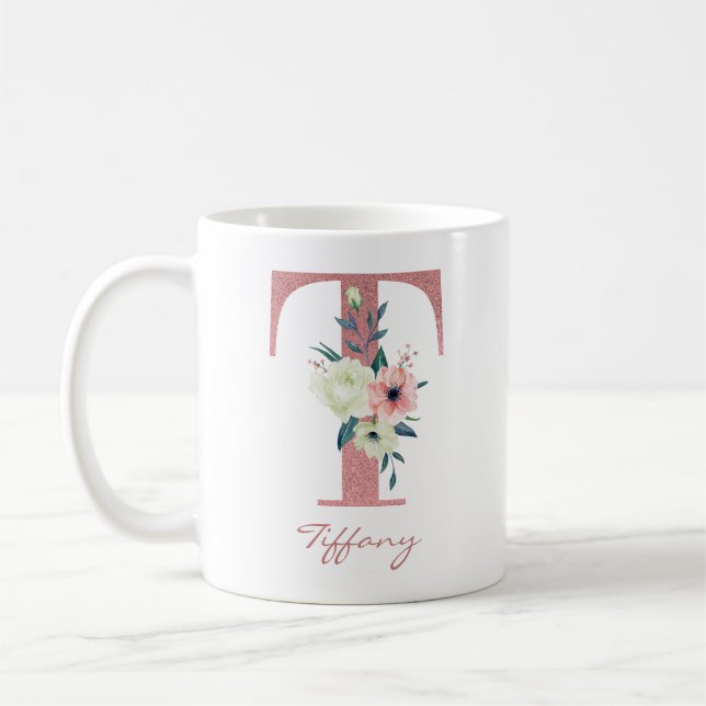 Taza De Café Letra floral T inicial - Bouquet rosa y marfil (Izquierda)