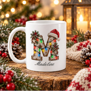 Taza De Café Letra M de monograma navideño festivo rústico