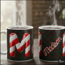 Taza De Café Letra M de Navidad con rayas de caramelo brillante