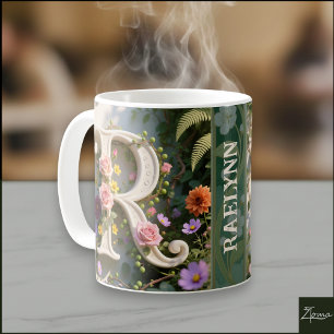 Taza De Café Letra R de Monograma de Jardín Floral Blanco