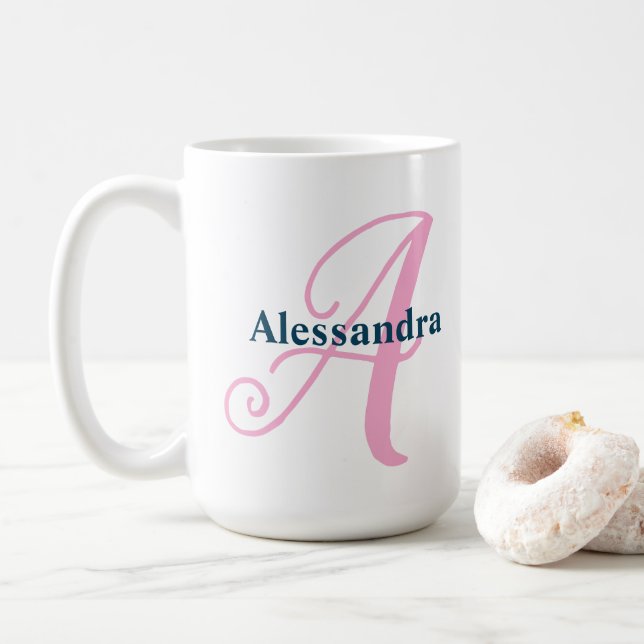 Taza De Café Letra rosa monograma personalizada Un nombre perso (Con donut)