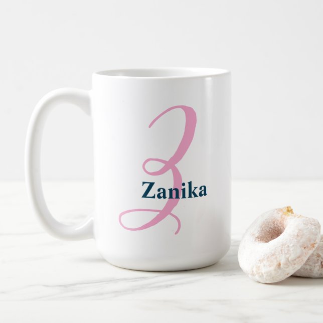 Taza De Café Letra rosa monograma personalizada Z nombre person (Con donut)
