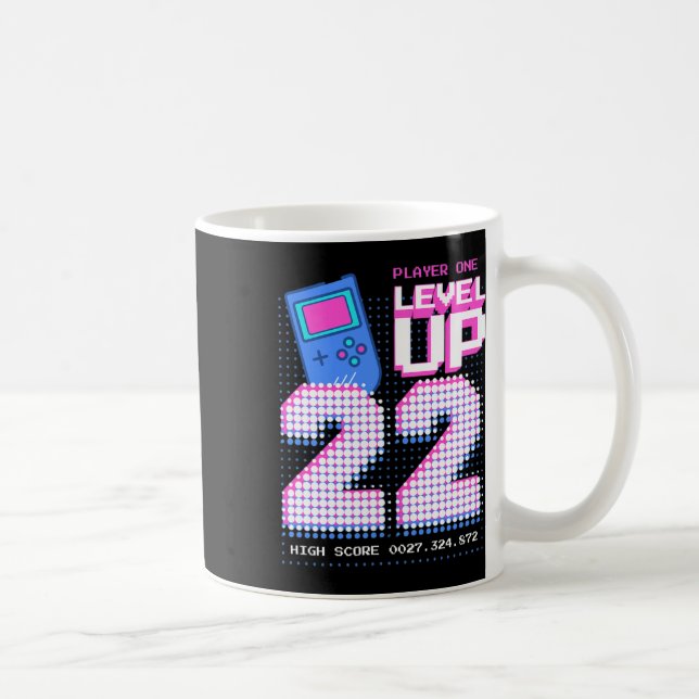 Taza De Café Level Up 22nd Birthday Shirt Funny Video Gamer 22  (Derecha)
