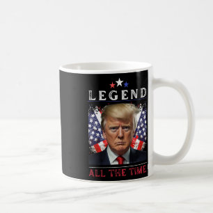 Taza De Café Leyenda de la lucha de Donald Trump el día de la i