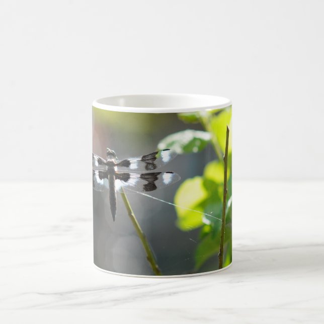 Taza De Café Libélula negra y blanca (Centro)