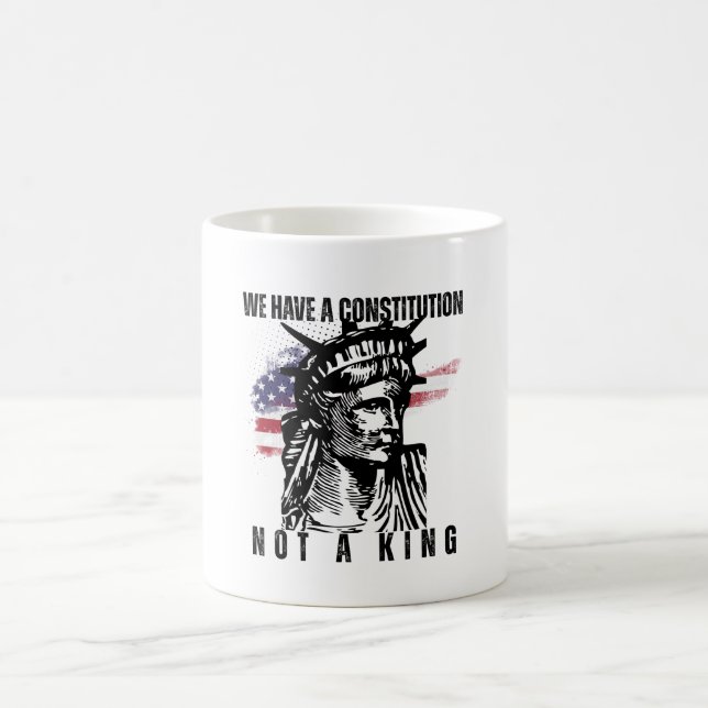 Taza De Café Liberty Bust with Grunge Flag Art (Centro)