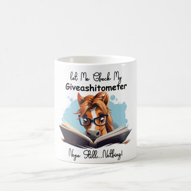 Taza De Café Libro de Caballos Déjame Comprobar Mi Giveashitóme (Centro)