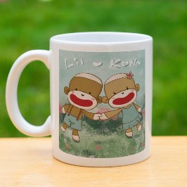 Taza De Café Lil y Kona Holding Hands