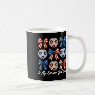 Taza De Café Lindo lazo de coqueta de niña de fútbol retro para