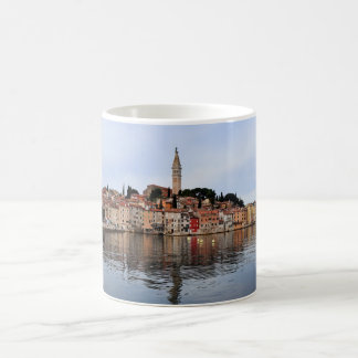 Taza De Café Línea de costa de Rovinj