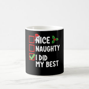 Taza De Café Lista de Navidad de la familia agradable traviesa 