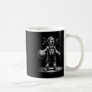 Taza De Café Llorar Luka quejándose y gritando al árbitro