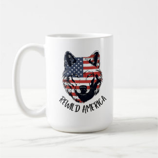 Taza De Café Lobo patriótico resalvaje de Estados Unidos