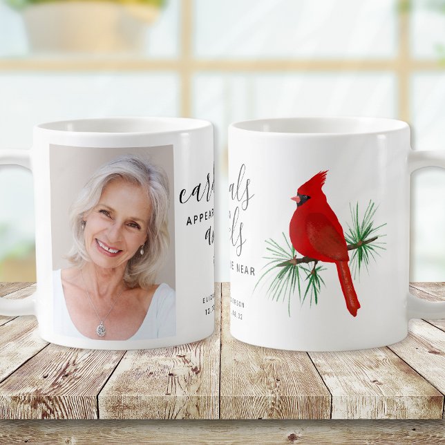 Taza De Café Los cardenales aparecen cuando los ángeles están c (Subido por el creador)