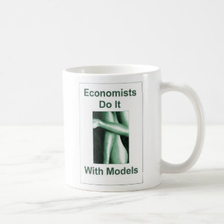 Taza De Café Los economistas lo hacen con los modelos