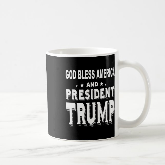 Taza De Café Los Estados Unidos Bendecidos Y El Presidente Trum (Derecha)
