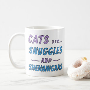 Taza De Café Los gatos son mimos y travesuras
