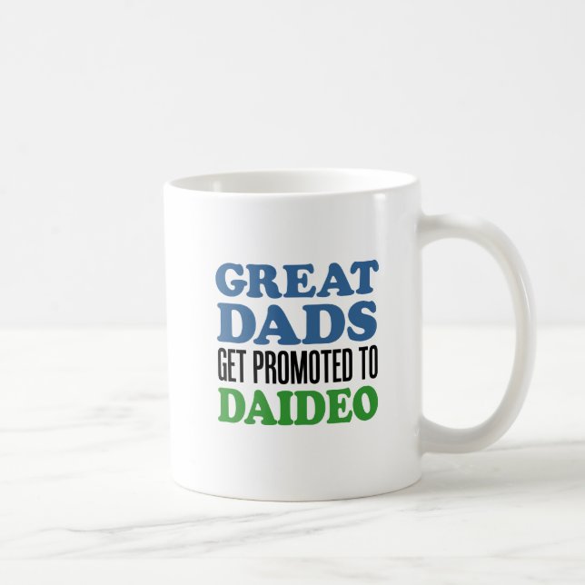 Taza De Café Los grandes papás consiguen promovidos al abuelo (Derecha)