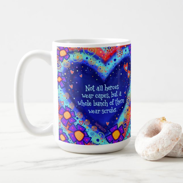 Taza De Café Los héroes usan escrutinio enferman a los Médicas  (Con donut)