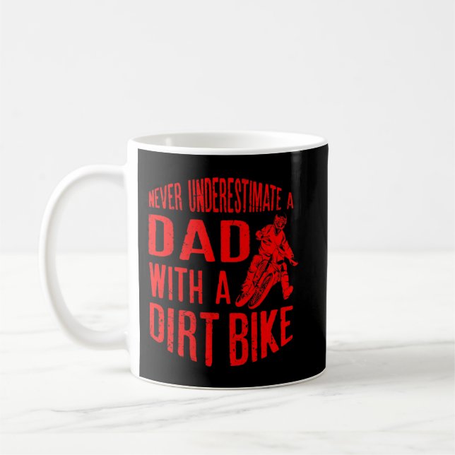 Taza De Café Los Hombres Nunca Subestiman A Un Papá Con Una Bic (Izquierda)