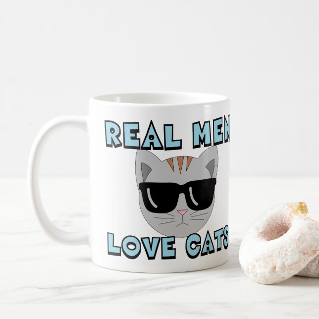 TAZA DE CAFÉ LOS HOMBRES REALES AMAN A LOS GATOS (Con donut)