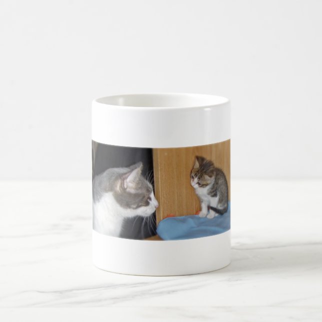 Taza De Café Los jóvenes y el viejo (Centro)