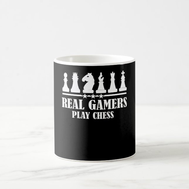 Taza De Café Los jugadores reales juegan al ajedrez (Centro)