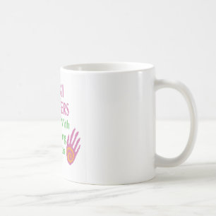 Taza De Café Los Maestros de Reiki lo hacen con las manos curad